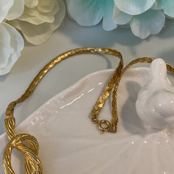 PARK LANE GOLD-PLATED KNOT NECKLACE - Picture 5 of 8